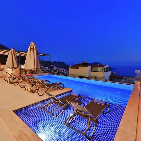 Modern 4 Bedroom With Sea Views & Salt-water Pool * Κας