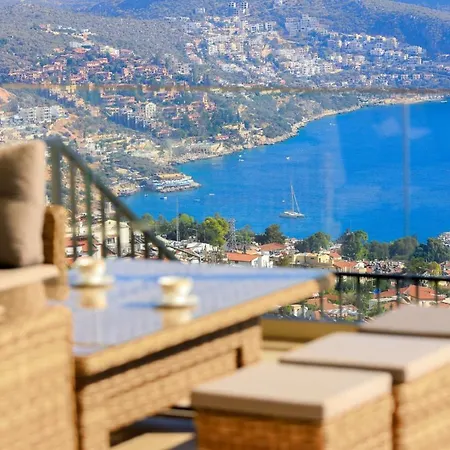 Βίλα Modern 4 Bedroom With Sea Views & Salt-water Pool